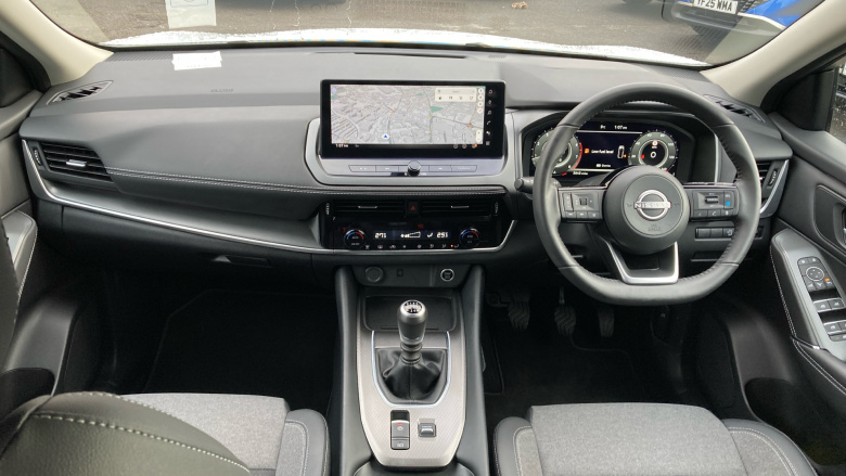 Nissan Qashqai 1.3 DiG-T MH 158 N-Connecta 5dr Petrol Hatchback